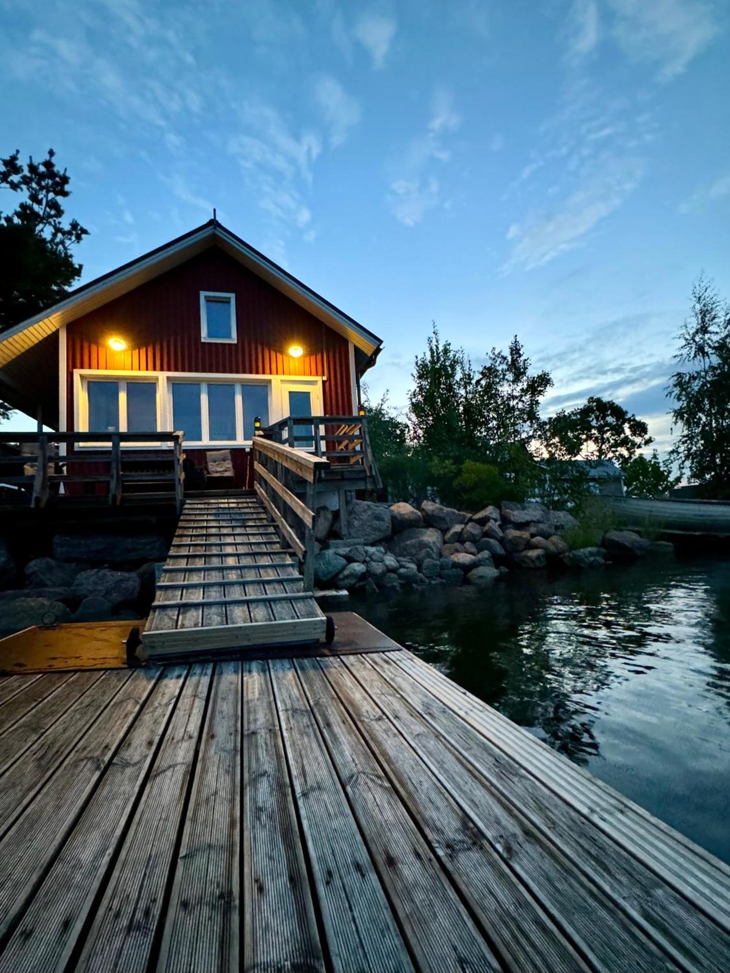 Rantakari Cottage Kotka Exteriör bild